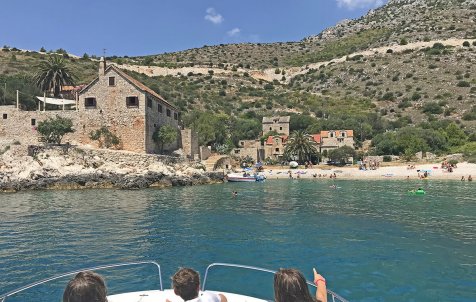 Hvar & Pakleni Islands - Private speedboat tour