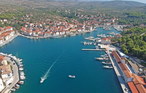 Islands Brač, Šolta & Blue lagoon - Private speedboat tour