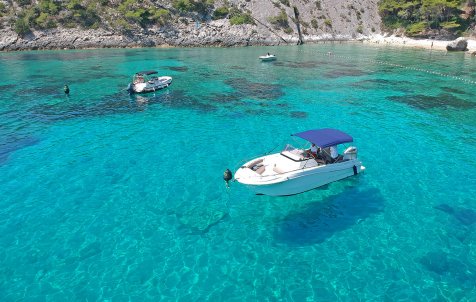 Hvar & Pakleni Islands - Private speedboat tour