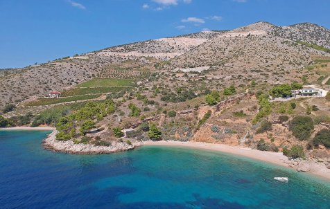 Island Brač & Golden horn - Private speedboat tour